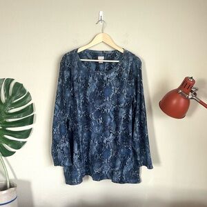 Chico’s Pima Cotton Blue Python Print Long Sleeve Top